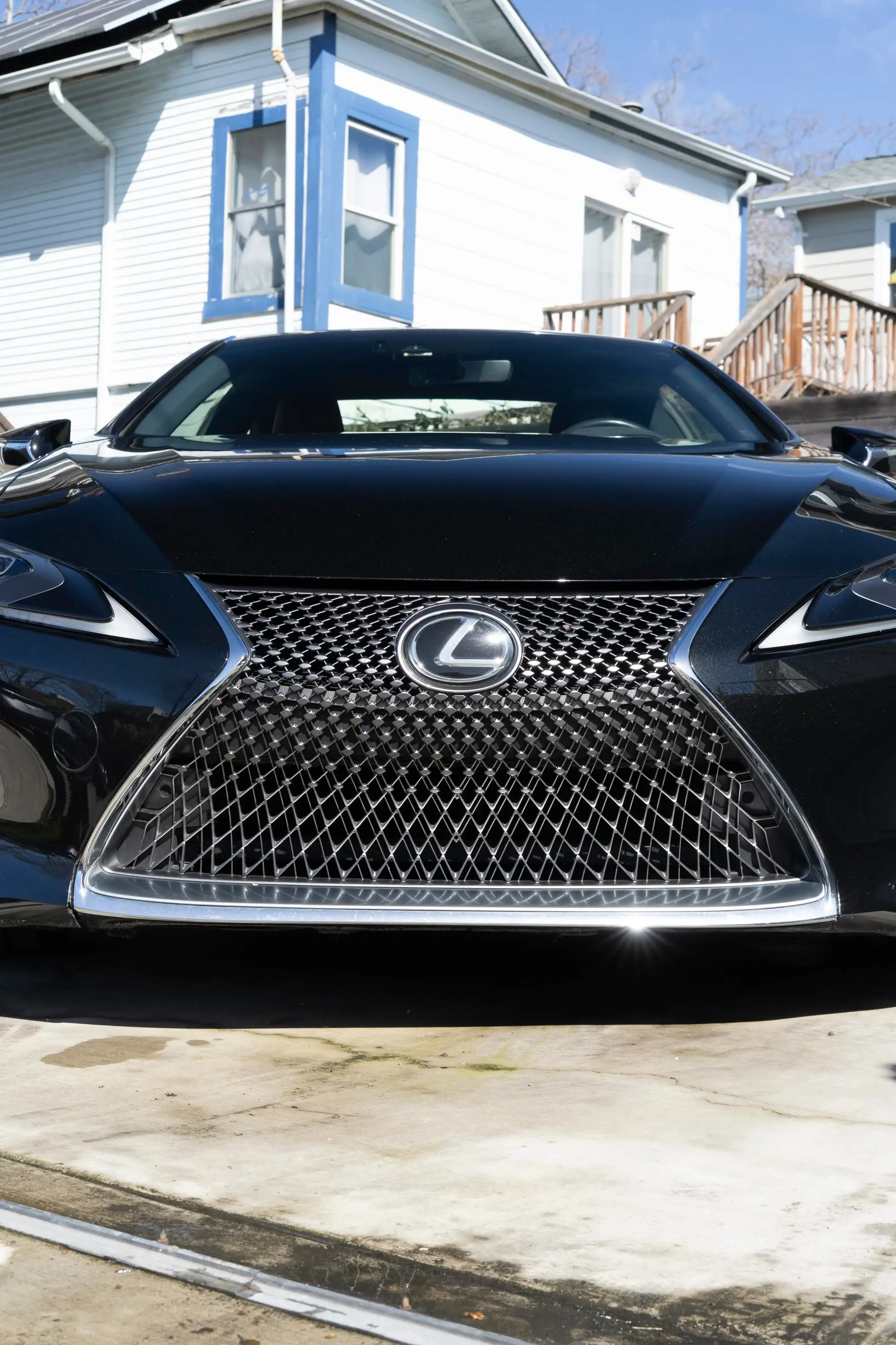 Lexus LC 500, front grille